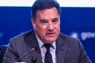 Νέες μπηχτές Άδωνι σε Δένδια: «Σε κάποιους μπορεί να αρέσουν οι ατσαλάκωτοι και οι κρυμμένοι»